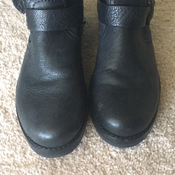 SOLD!!!! tall Veronica slouch heeled buckle boots - Picture 7 of 8